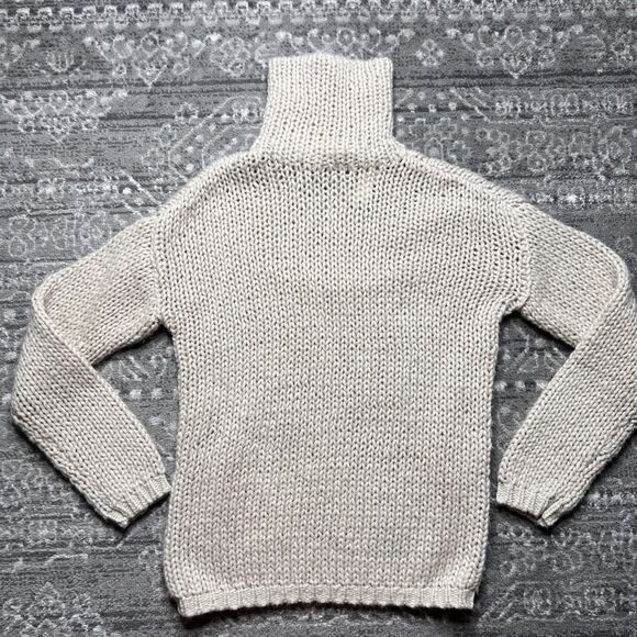Lovers + Friends NWT Sweater Size Small Oatmeal Loose Knit Wool Blend Fisherman - Picture 1 of 8